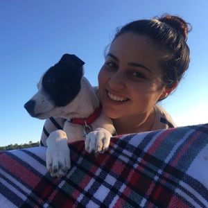 Meet your Posher, Alexis